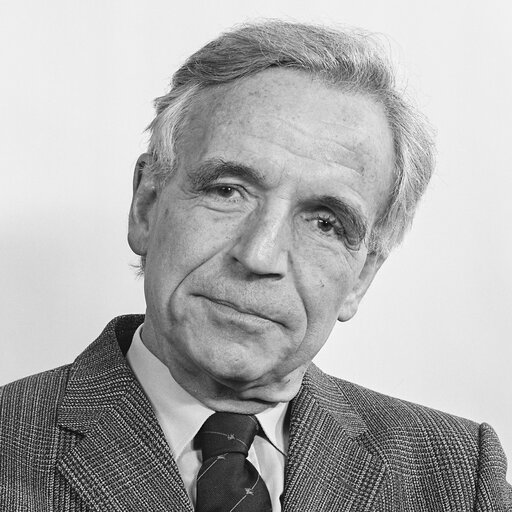 Valokuva 4: Portrait of MEP Hellmut SIEGLERSCHMIDT