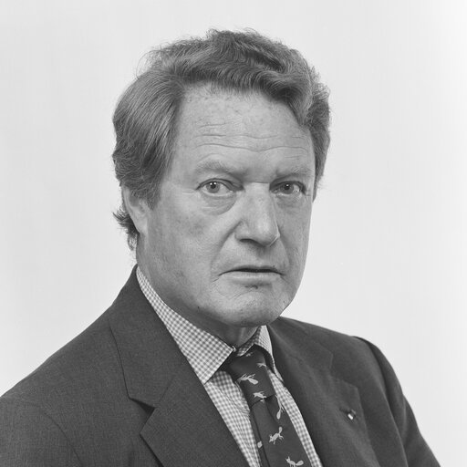 Portrait of MEP Peter VANNECK