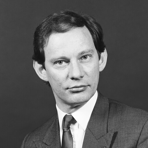 Fotografija 1: Portrait of MEP Edward McMILLAN SCOTT