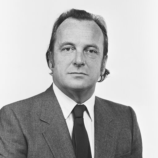 Φωτογραφία 7: Portrait of MEP Francisco Pinto BALSEMAO