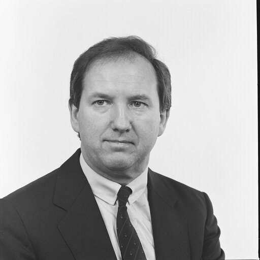 Fotó 2: Portrait of MEP Tom NORMATON