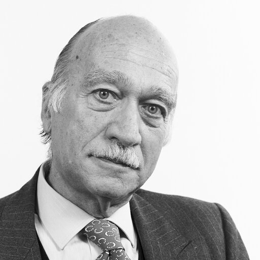 Valokuva 9: Portrait of MEP Giorgio ALMIRANTE