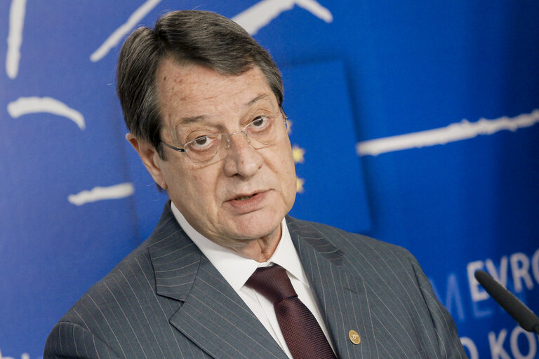 Zdjęcie 1: EP President meets with the President of Cyprus - Press point