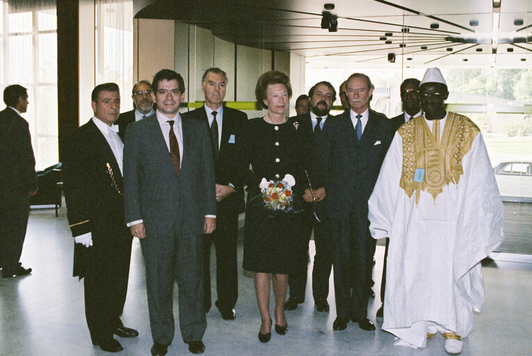 Foto 3: 11th session of the ACP-EEC Joint-Parliamentary Assembly (Assemblee paritaire) in Luxembourg from 24 to 28 September 1990