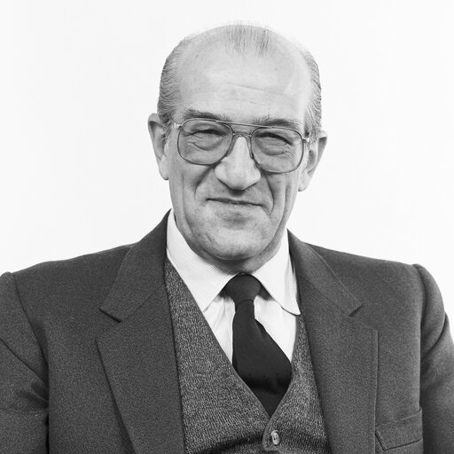 Portrait of MEP Francesco COSENTINO