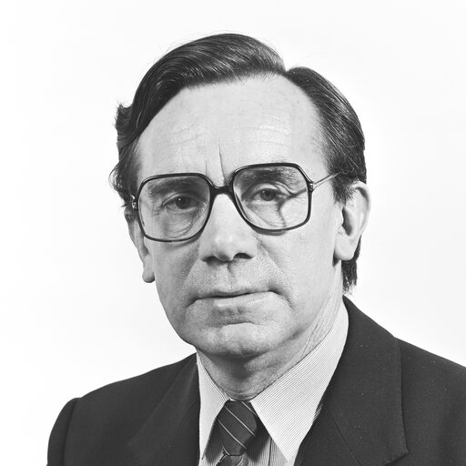 Nuotrauka 9: Portrait of MEP Wilhelm HELMS