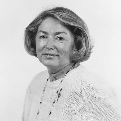 Portrait of MEP Renate-Charlotte RABBETHGE