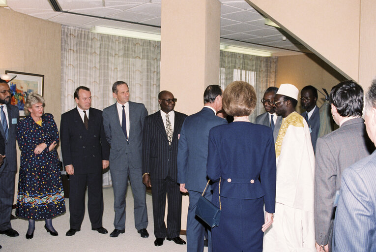 Foto 12: 11th session of the ACP-EEC Joint-Parliamentary Assembly (Assemblee paritaire) in Luxembourg from 24 to 28 September 1990