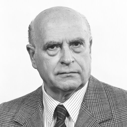 Fotografija 4: Portrait of MEP Pino ROMUALDI