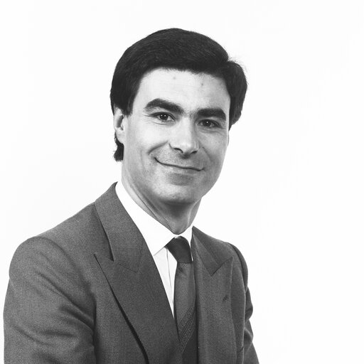 Photo 1: Portrait of MEP Antonio Augusto LACERDA DE QUEIROZ