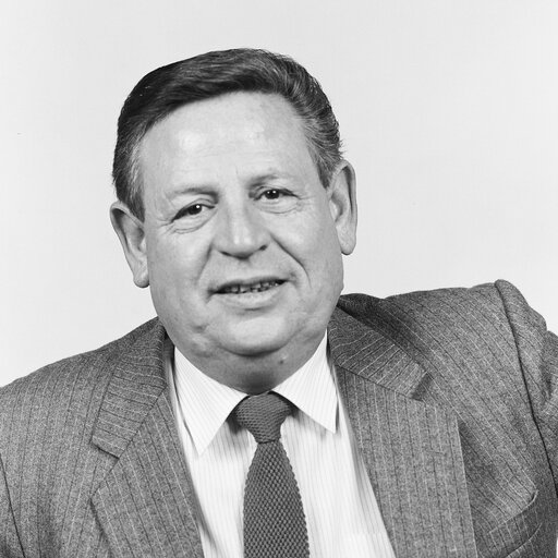 Fotogrāfija 2: Portrait of MEP Henri SABY