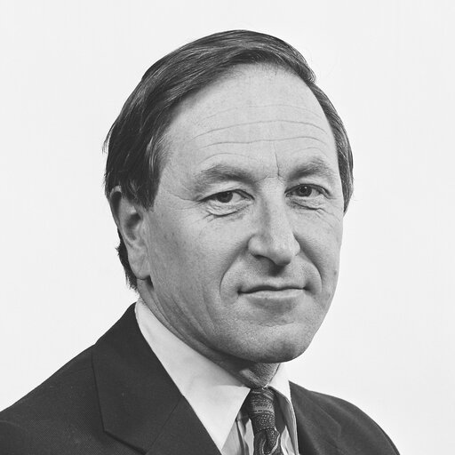 Zdjęcie 4: Portrait of MEP Christopher JACKSON