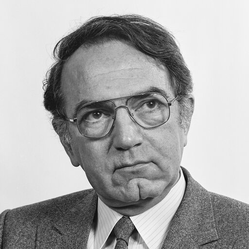 Valokuva 8: Portrait of MEP Konstantinos NIKOLAOU