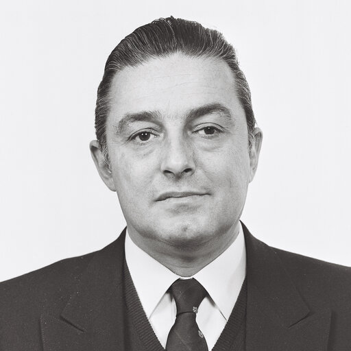 Fotogrāfija 7: Portrait of MEP Luis Filipe Pais BEIROCO