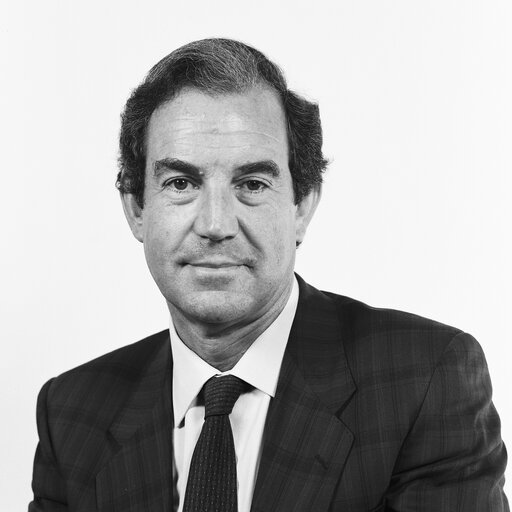 Fotagrafa 6: Portrait of MEP Juan Carlos GARAIKOETXEA URRIZA