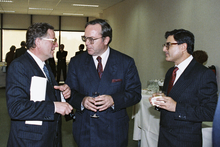 Foto 18: EPP group meeting in Luxembourg - Designation of Egon KLEPSCH as the party's candidate for the next presidency of the EP