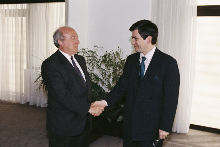 Fotografia 3: Meeting with the EP President.