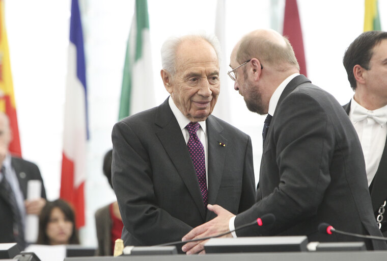 Photo 8 : Official visit of the President of Israel to the European Parliament in Strasbourg - Formal sitting