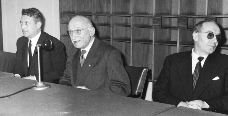 During the Constitutive session of the new European Parliamentary Assembly on the 19th of March 1958