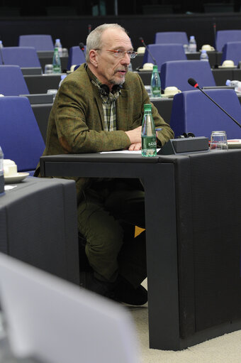 Fotografija 15: Intergroup meeting for traditional minorities