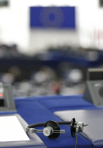 Photo 38: Plenary Session in Strasbourg - Week 43  European Council and European Commission statements