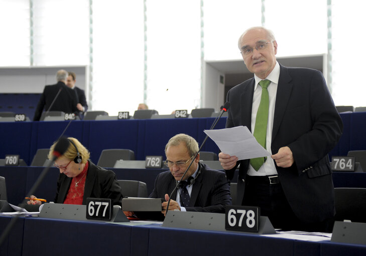 Photo 3: Plenary Session in Strasbourg - Week 43  Multiannual financial framework - own resources