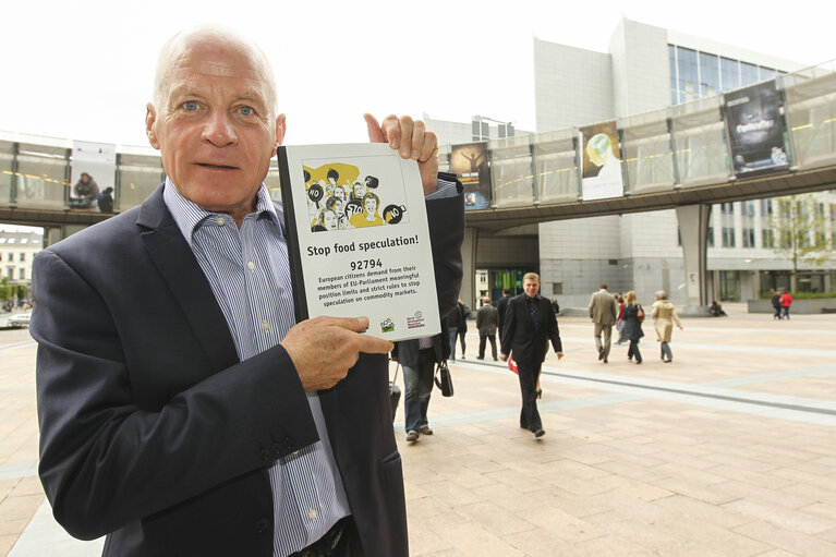 Photo 1: Demonstration of S&D MEPs Stop Food Speculation