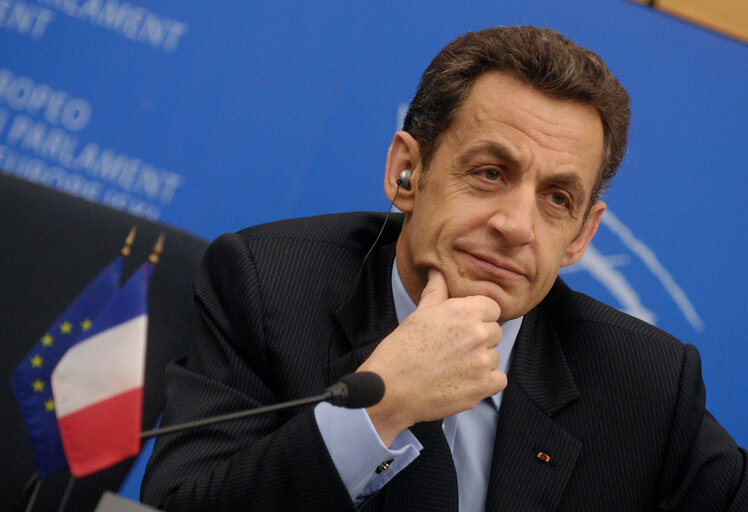 Foto 9: Press conference in Strasbourg with French President - The French President will debate with MEPs the outcome of the latest summit focused on the economy, the Lisbon Treaty and climate change and the results of the French EU presidency as a whole