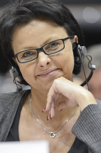 Fotogrāfija 5: MEP Malgorzata HANDZLIK in IMCO Committee meeting