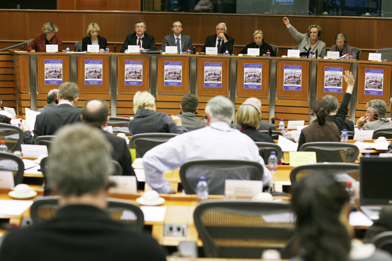 Foto 3: PECH Committee meeting in Brussels