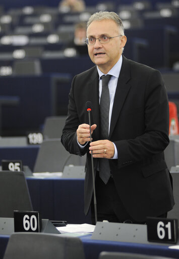 Photo 7: Plenary Session in Strasbourg - Week 43  European Council and European Commission statements