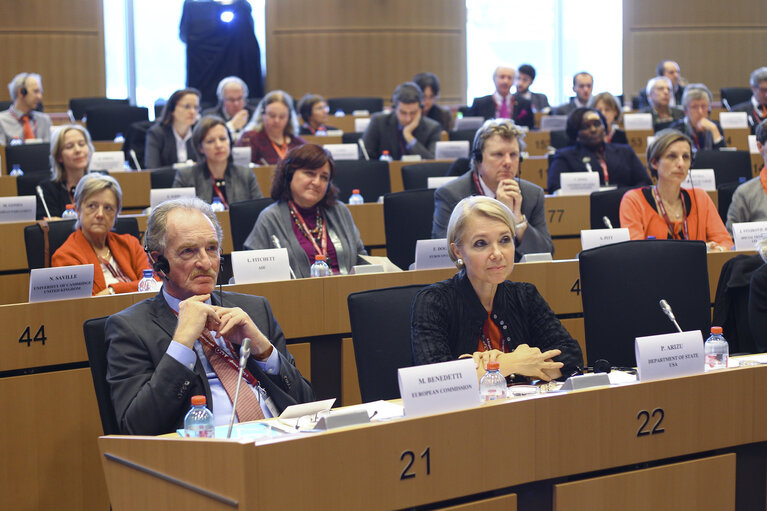 New technologies and education for multilingualism.