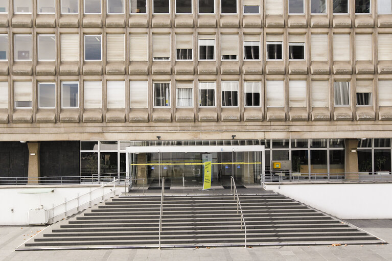 Photo 6 : EU Institutions in Luxembourg. Robert SCHUMAN (SCH) Building