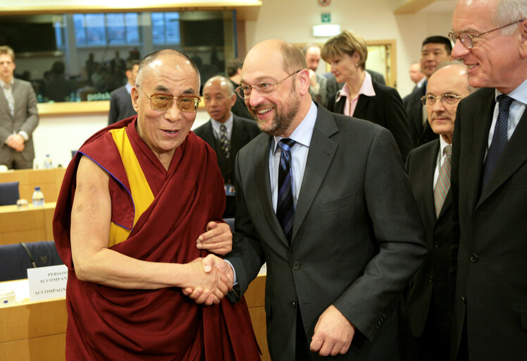 Foto 5: Conference of the Presidents meeting with His Holiness the XIVth Dalai Lama in Brussels