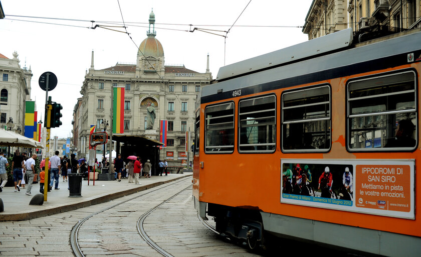 Fotografie 29: Tramway in central Milan