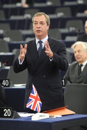 Photo 17: Plenary Session in Strasbourg - Week 43  European Council and European Commission statements