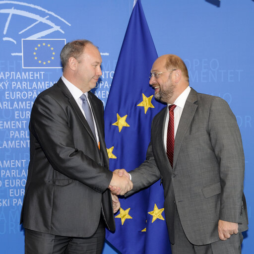 Martin SCHULZ - EP President meets with MEP Derek VAUGHAN