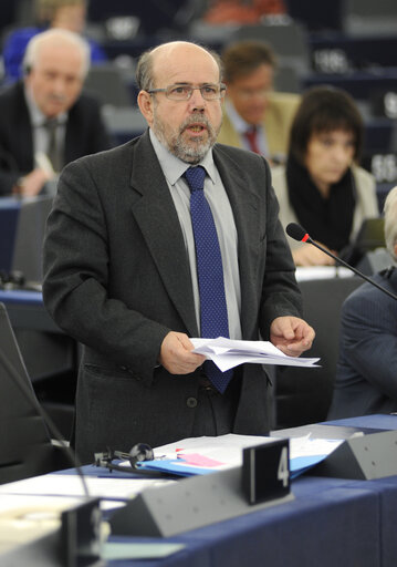 Photo 3: Plenary Session in Strasbourg - Week 43  European Council and European Commission statements