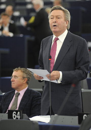 Photo 2: Plenary Session in Strasbourg - Week 43  European Council and European Commission statements