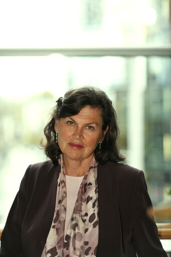 Photo 7: MEP Charlotte CEDERSCHIOLD in Brussels