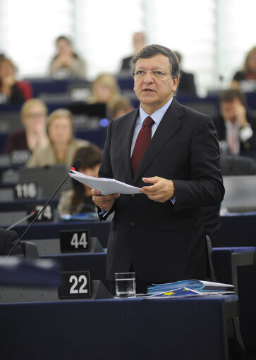 Photo 28: Plenary Session in Strasbourg - Week 43  European Council and European Commission statements