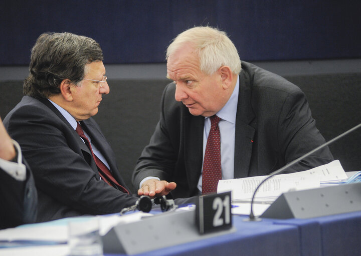 Photo 9: Plenary Session in Strasbourg - Week 43  European Council and European Commission statements