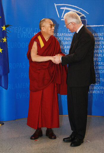 Foto 30: EP President meets with His Holiness the XIVth Dalai Lama in Brussels