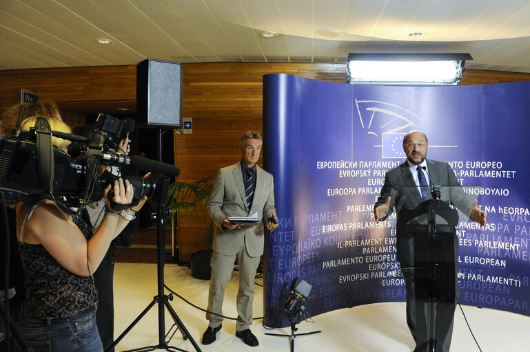 Foto 2: Press point of Martin SCHULZ - EP President on State of the Union and German Constitutional Court ESM Ruling