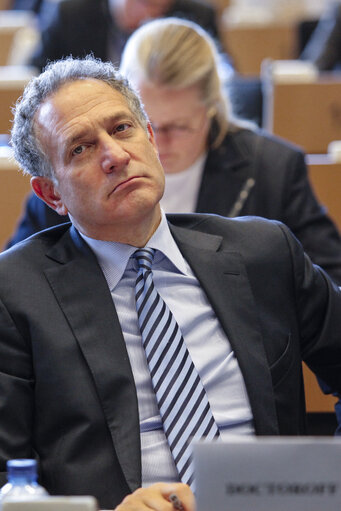 Tackling the culture of market manipulation. Global action post Libor/Euribor