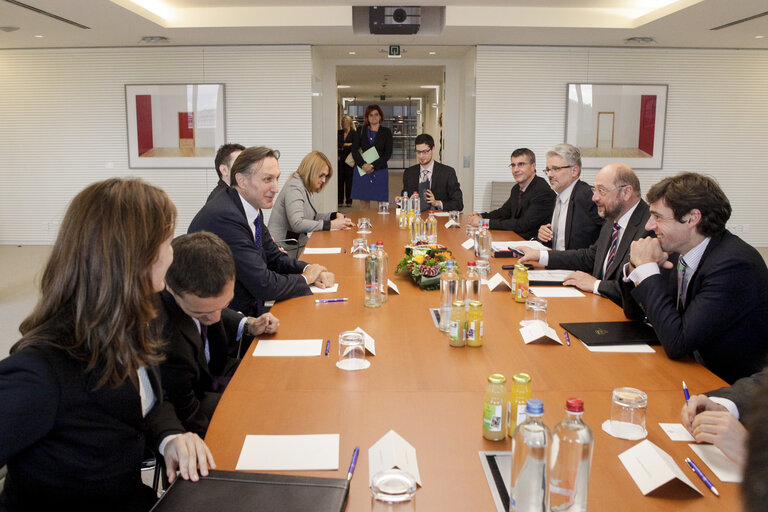 Fotografia 9: Martin SCHULZ - EP President meets with Ranko KRIVOKAPIC President of the Montenegro Parliament