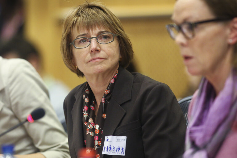 Φωτογραφία 4: ALDE roundtable on Quotas for the Boardroom: Perspectives and Experiences