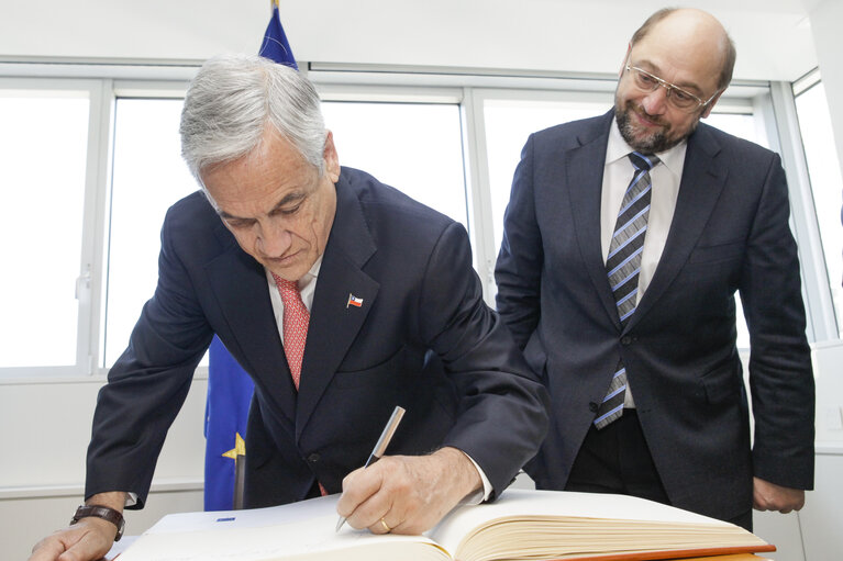 Nuotrauka 2: Martin SCHULZ - EP President meets with Sebastian PINERA, president of Chile