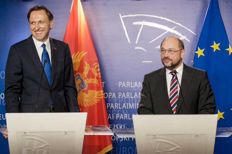 Fotografia 6: Martin SCHULZ - EP President meets with Ranko KRIVOKAPIC President of the Montenegro Parliament