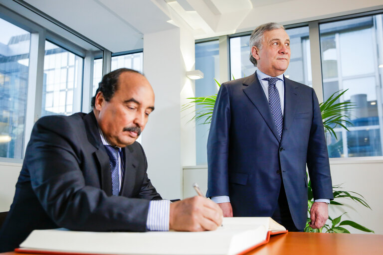 Photo 9: EP President meets with the President of Mauritania